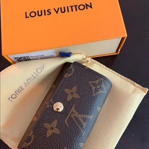 Louis Vuitton Key Holder